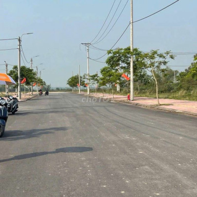 Cần bán lô đất ngan 7m 168m² giá chỉ 1,5 tỷ.