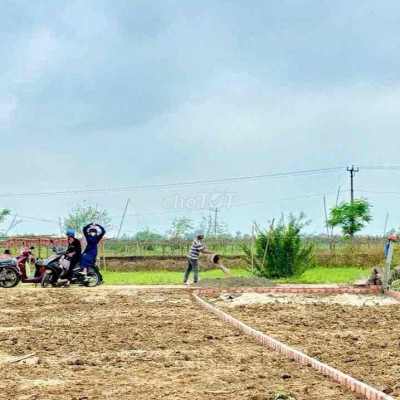 Đất Ngay TT Nam Phước Huyện Duy Xuyên Giá rẻ. chỉ 5 triệu/m2