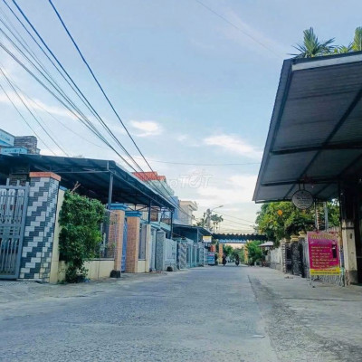 BÁN LÔ ĐẤT 2 MẶT TIỀN  ĐƯỜNG 10,5M GẦN CHỢ BÀ RÉN - GIÁ CHỈ 630TR