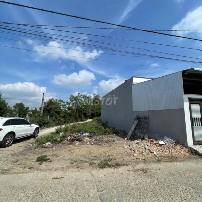 2MT nguyễn sinh sắc sát Mai đăng chơn cần bán