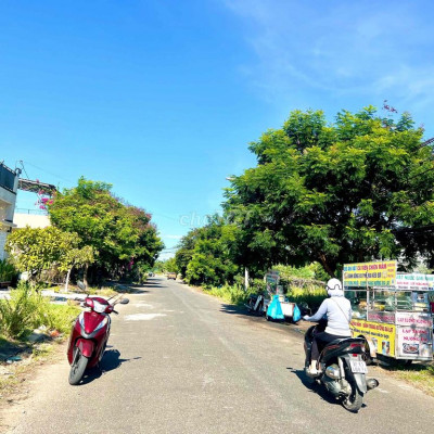 Đất đẹp đường 7,5m gần chợ Điện Ngọc giá chỉ 1,95 tỷ