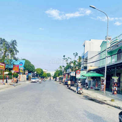 LỜI NGAY KHI MUA - Lô 2 mặt tiền gần khu phố chợ sát QL1A/280m2/Sổ sẵn