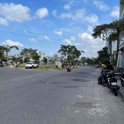 cần bán đất trung tâm thị xã ĐIỆN BÀN