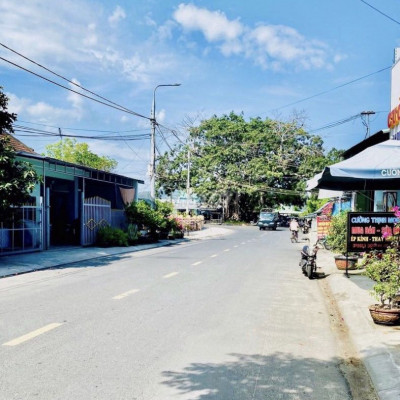 Bán nhanh lô biệt thự ngang 14m siêu rộng ngay trung tâm giáp Hội An