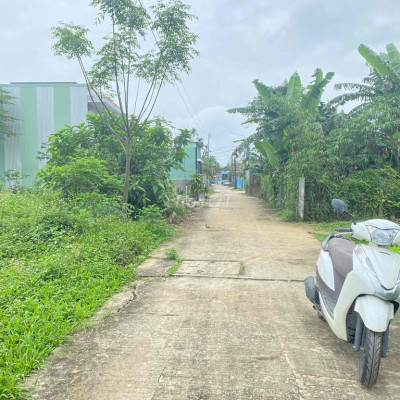 Đất Điện Phương sát quốc lộ 1A gần Bê thui Mười