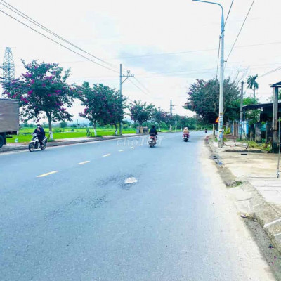 Bán lô đất 2 mặt tiền ngang 7m ngay đường DT 609 gần chợ Bình Long