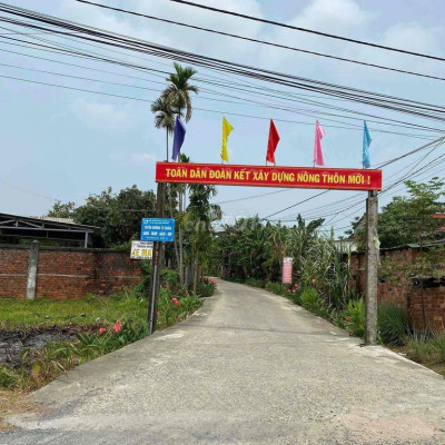 đất 2 mt gần chợ cần bán