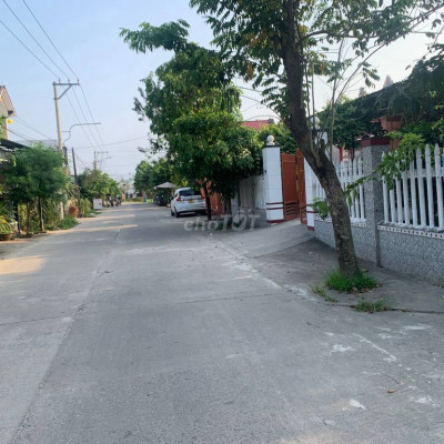 Mặt tiền đường chính Giáo Ái ngay chợ Lạc Thành gần UBND Điện Hồng