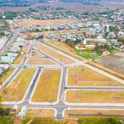 Sổ đỏ 100m2 đường 7m5, ngày ngã tư Trạm Thu Phí Điện Thắng Bắc