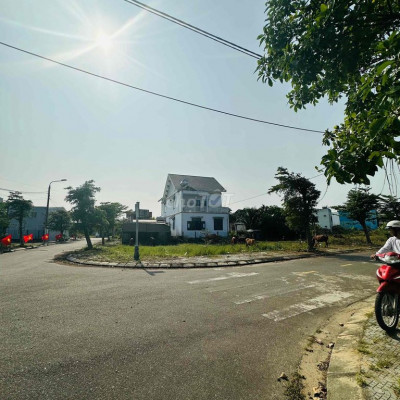 2 MẶT TIỀN SÁT NGAY TRUNG TÂM PHÁT TRIỂN NAM ĐÀ NẴNG