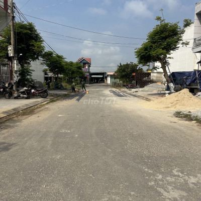 Chủ cần bán đất khu đô thị số 9, đường 7,5m gần chợ đầu mối điện Ngọc