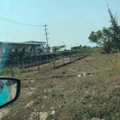 Bán đất mặt tiền đường Hồ Chí Minh, đường nhựa 6m