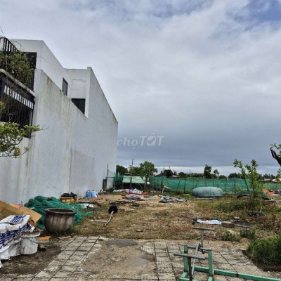 Cần bán lô 150m2 khu TĐC đường 7m5 Duy Hải