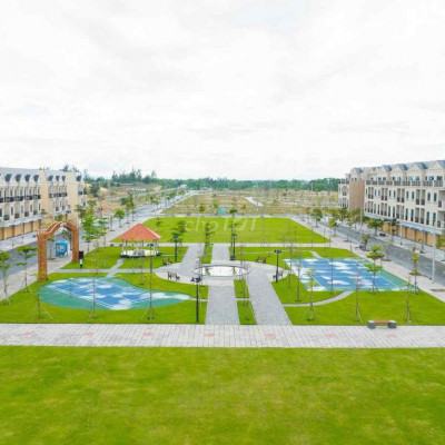 Bán lô 88m2 đường 10m5 ngay Shophouse Ngọc Dương mở rộng, giá 2,4 tỷ