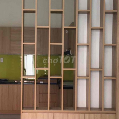 Nhà mê lửng Tứ Ngân Điện Ngọc