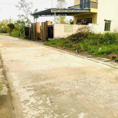 Bán lô Đất cách Quốc Lộ 1A 200m - Gần Trung tâm Thị Xã Điện Bàn