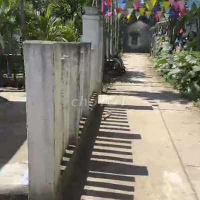 Cần bán đất thôn Phú Bình- Tam Xuân 1,  gần song mát mẽ