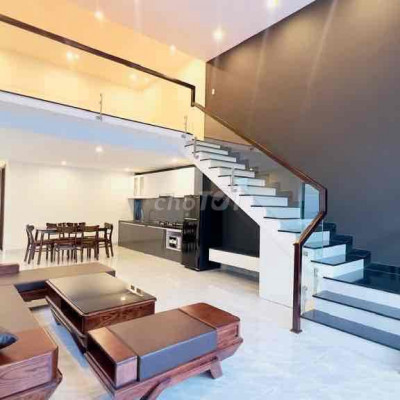 Bán nhà vườn mt đường 33m  trục Đà Nẵng Hội An sát làng đại học, FPT