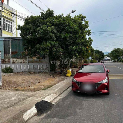 Lô đất đẹp đường lớn Hoàng Hoa Thám