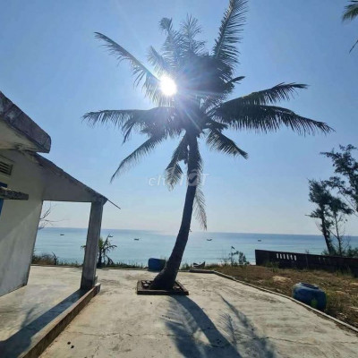 Bán  nhà views biển sập hầm nghĩ dưỡng đầu tư đều được
