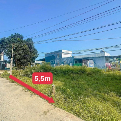 Chính chủ bán lô đất  đường bê tông Điện Ngọc. Giá 1,3 xx