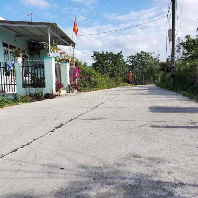 Bê tông 5m Điện Thắng gần đường 33