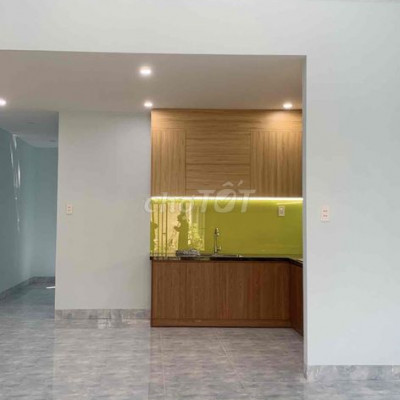 Nhà mê lửng mới xây Tứ Ngân Điện Ngọc giáp Hoà Quý