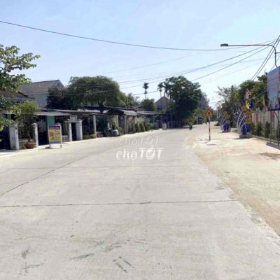 Cần tiền bán gấp lô Điện Phương-QN đang cắm ngân hàng