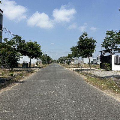 Chủ cần bán đất mặt tiền đường 7,5m chợ đầu mối Điện Ngọc , Giá RẺ