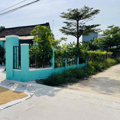 2 lô liền kề ngay quốc lộ, đường oto, đối diện chợ đại hiệp đi vô