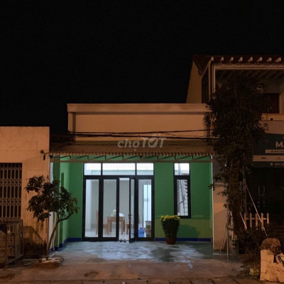 CẦN BÁN NHÀ ĐƯỜNG NGUYỄN HOÀNG GẦN GA TAM KỲ