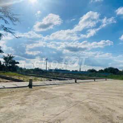 Hạ giá giảm sâu bán nhanh  lô đất thuộc khu phố chợ Nam Phước mở rộng