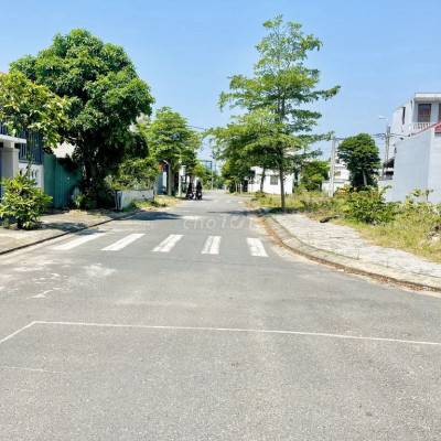 VIP! Lô góc 2 mặt đường 11.5m, giá chính chủ đầu tư. KĐT APQ Điện Ngọc