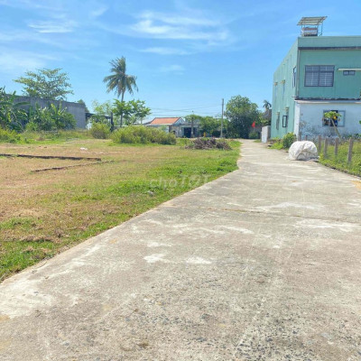 Lô đất Thái Sơn gần trường học