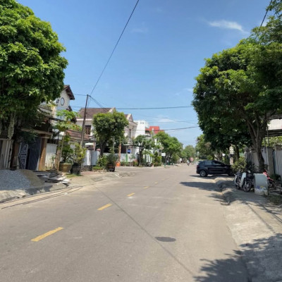 Cần Bán Nhà Phường An Sơn