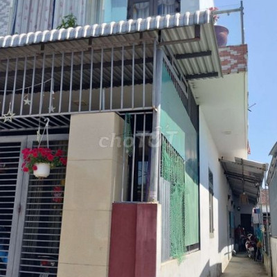 Bán nhà và dãy trọ 4 phòng