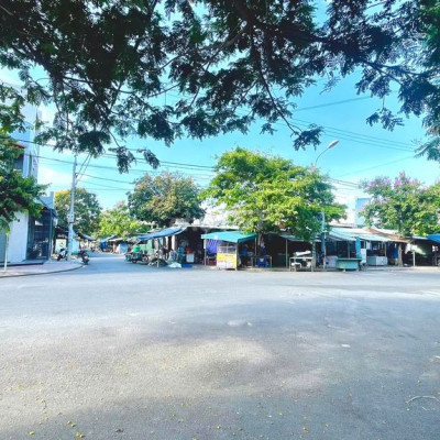 Cần cho thuê mặt bằng kinh doanh lô góc chợ Thanh Quýt vị trí đẹp.