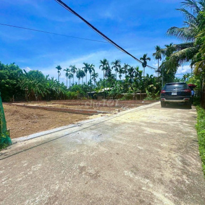 Chỉ 800 triệu mua được 2 lô liền kề 250m2 Ven Sông