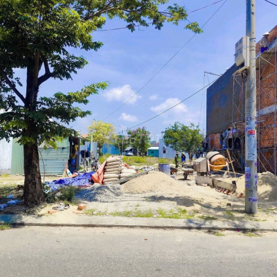 100m2 Đường Nam Cao - KDT Ngân Câu Ngân Giang. Phía sau giáp Công viên