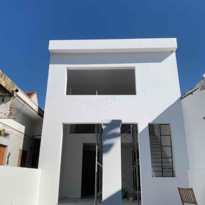 Bán nhà mới xây gần ĐH Nội Vụ Quảng Nam