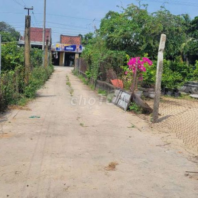 Bán gấp đất gần chợ Điện Nam Trung, đường ô tô sạch đẹp