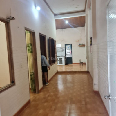 Nhà Mặt Tiền 125m2, 2 Phòng Ngủ, Số 20 Giang Văn Minh, P. Hòa Thuận