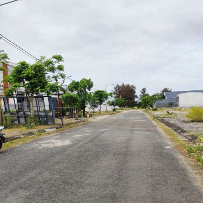 110m2 Đường 7m5 KDT Số 9 Điện Ngọc. Tiện ích đầy đủ