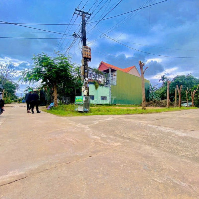 BÁN GẤP CẶP LK GÓC 2 MẶT TIỀN SIÊU ĐẸP NGAY SÁT QL 14B ,DT 220m(11x20)