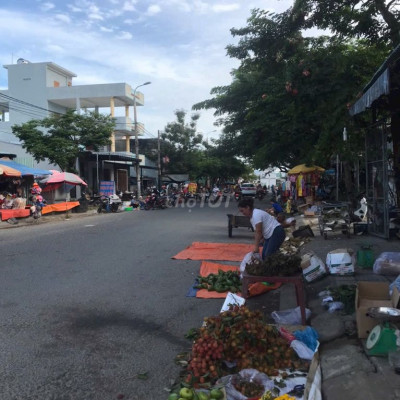 Bán nhanh lô biệt thự ngay chợ đầu mối Điện Ngọc , Giá ĐẦU TƯ!