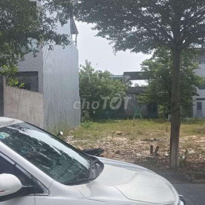 Bán lô đất đẹp mặt tiền đường 7,5m vỉa hè 3m khu D cư DHTC2, Đ. thắng