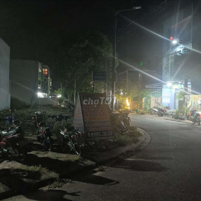 90 m2 ĐẤT 2 MẶT TIỀN VIEW CÔNG VIÊN CÂY XANH