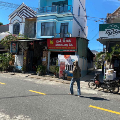 nhà 2 lầu 2 mặt tiền nhựa 99.2m2 cách biển vài phút đi bộ