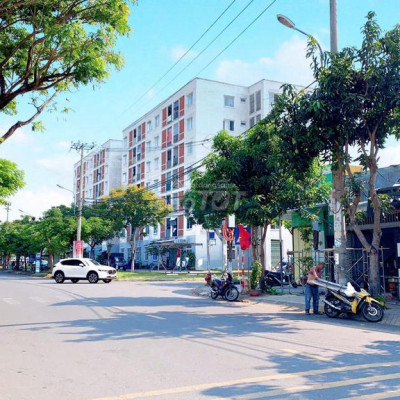 SIÊU PHẨM GẦN FPT - SẴN SỔ - FULL THỔ CƯ - VỊ TRÍ ĐẮC ĐỊA