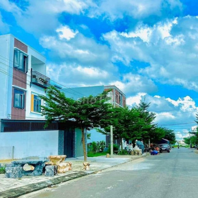 Hạ giá lô 124m2 đường Lê Trí Viễn, bên cạnh trường ĐH Phan Châu Trinh